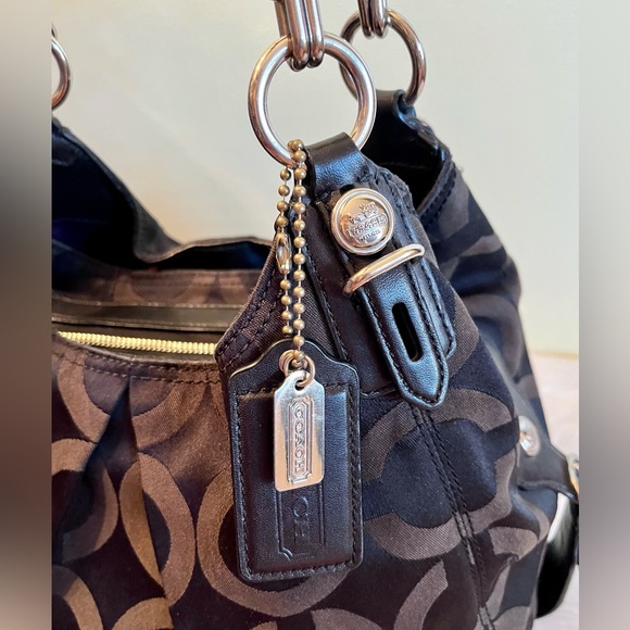 Coach 3 Compartment Op Art Maggie Madison Handbag - Picture 3 of 11